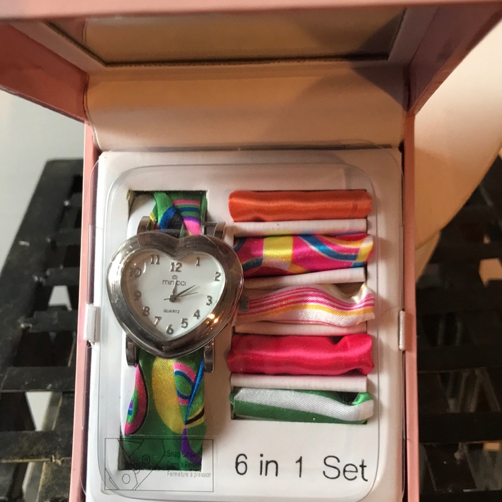 Watch set - Picture 1 of 3